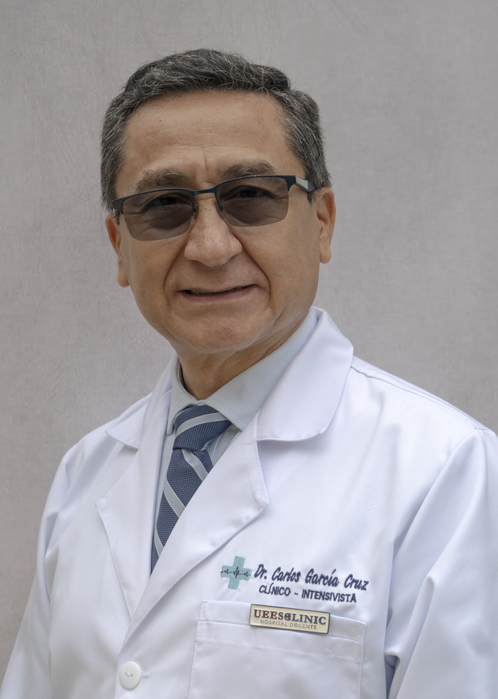 DR. CARLOS GARCÍA CRUZ