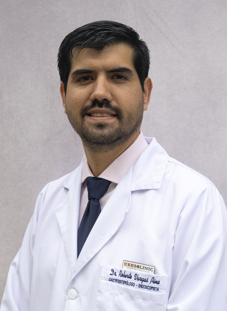 Dr. ROBERTO VARGAS PINO