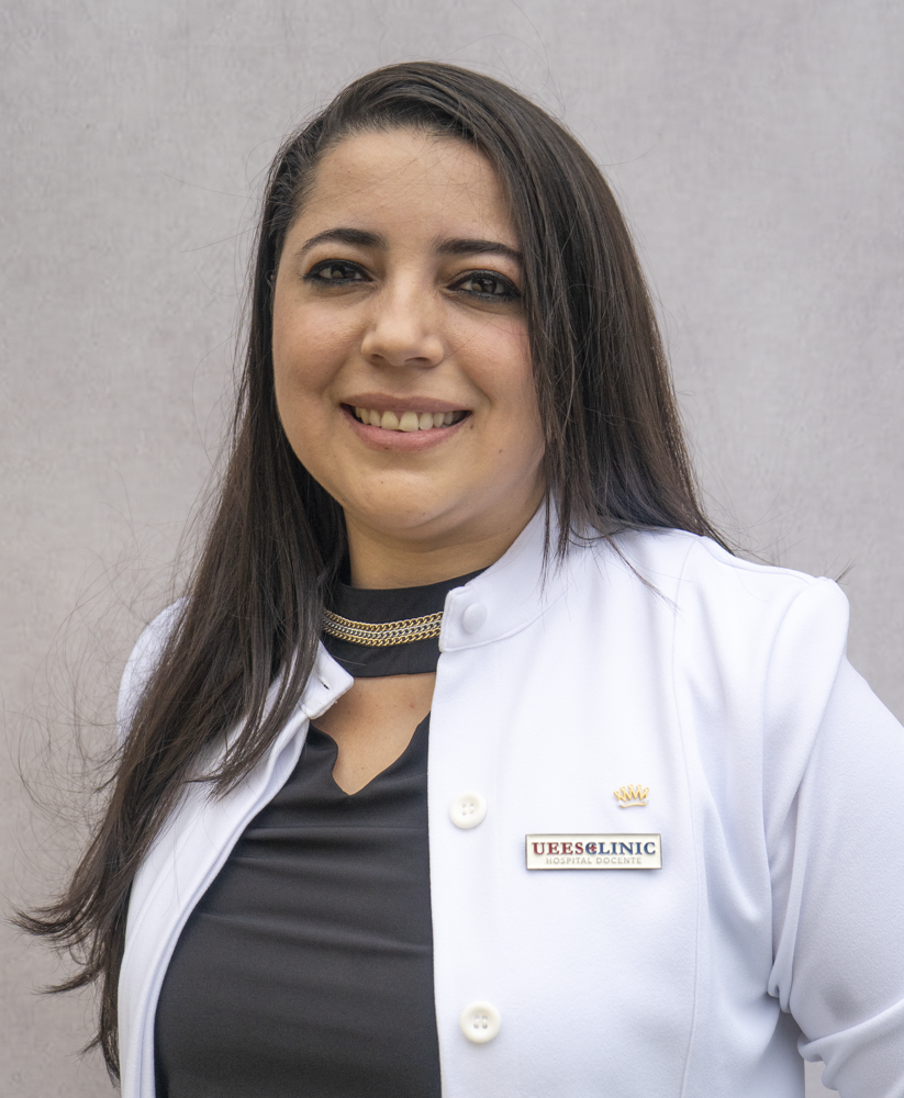 DRA. GABRIELA ZURITA